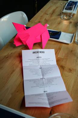 ANCHE-restaurant-menu-origami-pig-02